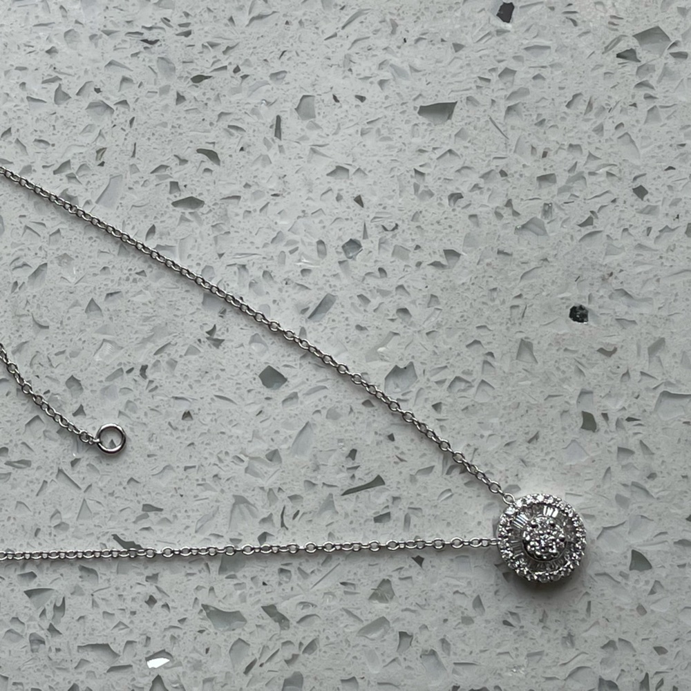 Graziela Gems 18k White Gold And Diamond Tiny Pizza Necklace View 4